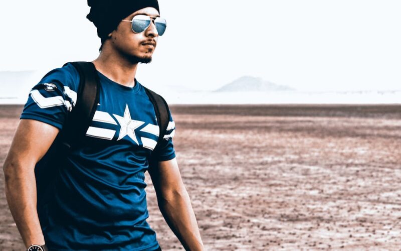 découvrez notre collection de bonnets trendy et confortables ! parfaits pour affronter le froid avec style, nos beanies sont disponibles dans une variété de couleurs et de motifs. que ce soit pour un look décontracté ou pour rester au chaud lors de vos aventures, trouvez le bonnet qui vous convient dès maintenant !