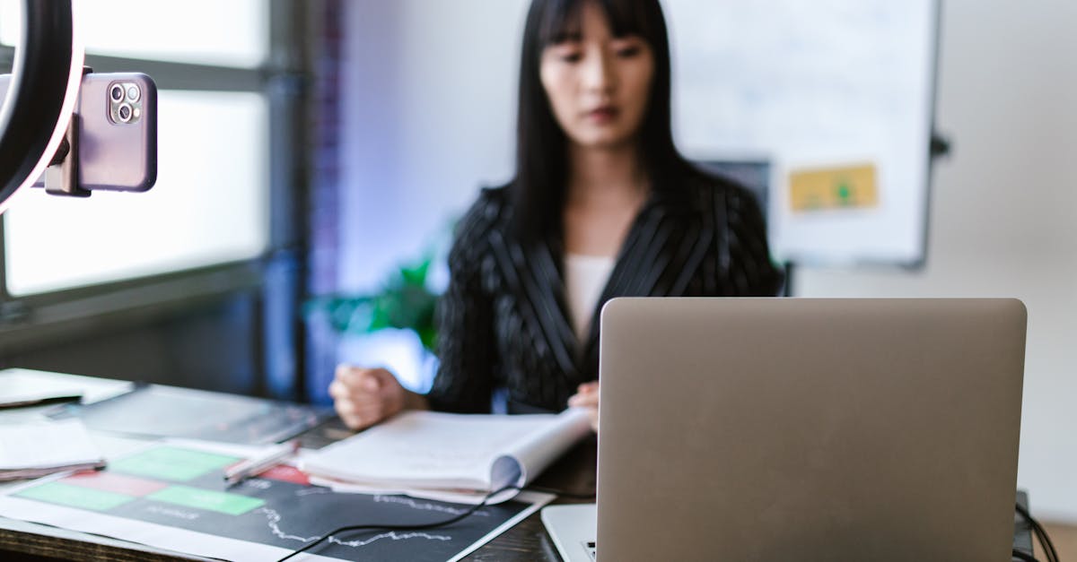 découvrez notre cours de trading en ligne, conçu pour vous initier aux stratégies de trading efficaces et aux analyses de marché. apprenez à investir avec confiance grâce à des modules interactifs et des ressources pratiques, adaptés aux débutants comme aux traders avancés.