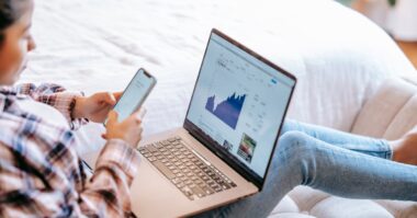 découvrez notre cours de trading en ligne et maîtrisez les compétences nécessaires pour réussir sur les marchés financiers. que vous soyez débutant ou trader expérimenté, notre formation complète vous guide à travers les stratégies, les outils et les analyses indispensables pour maximiser vos investissements.